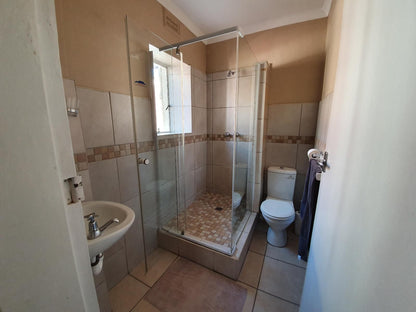 Kimbo Lodge Backpackers Cape Town City Centre Cape Town Western Cape South Africa Bathroom