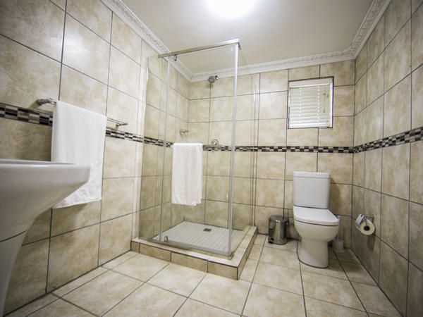 Kingfisher Lodge Fourways Johannesburg Gauteng South Africa Unsaturated, Bathroom