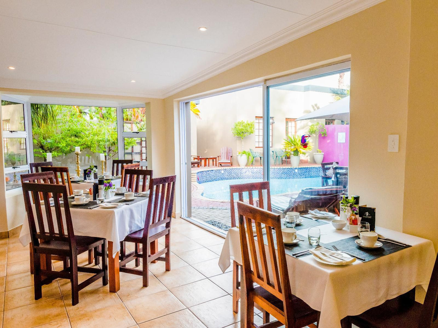 Kingfisher Guest House Summerstrand Port Elizabeth Eastern Cape South Africa Restaurant, Bar