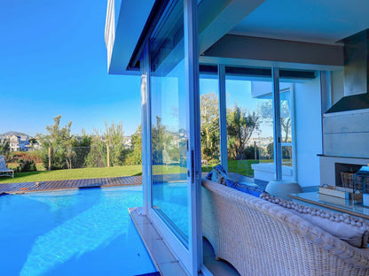 Kingsgate Houses, Palm Tree, Plant, Nature, Wood, Swimming Pool