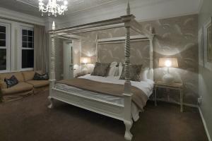 Luxury Suite @ Kingslyn Boutique Guest House