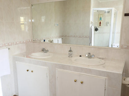 Kingston Place Guest House Herrwood Park Umhlanga Kwazulu Natal South Africa Bathroom