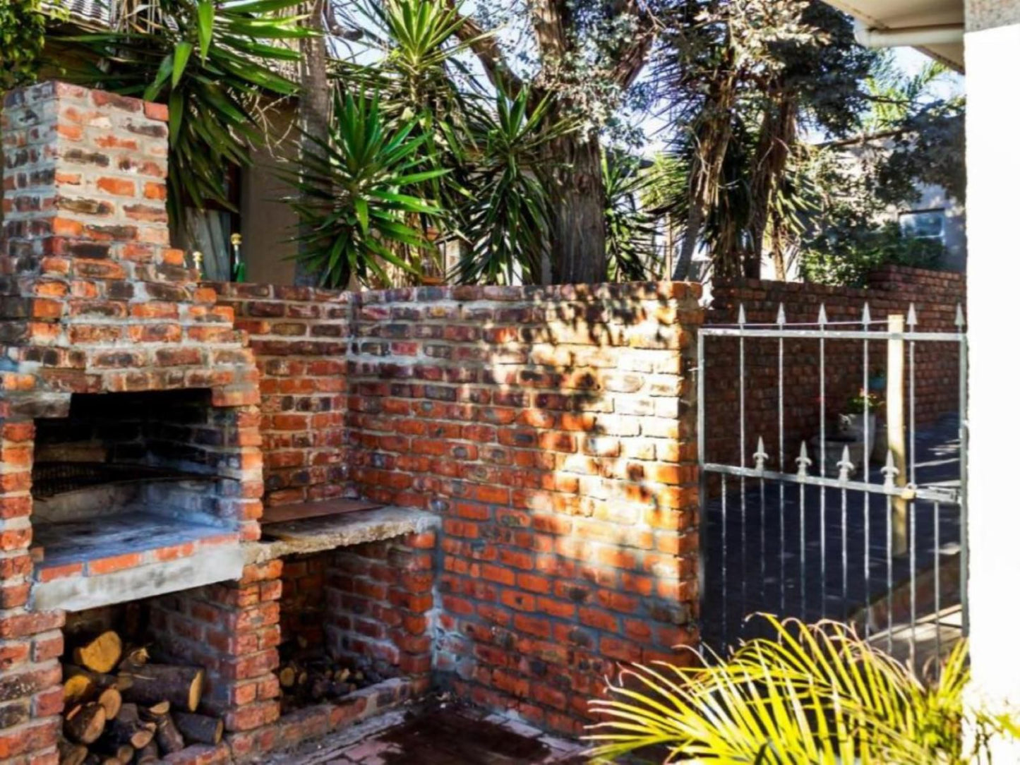 Kirknewton Mount Croix Port Elizabeth Eastern Cape South Africa Palm Tree, Plant, Nature, Wood, Wall, Architecture, Brick Texture, Texture