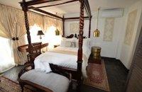 Vintage Elegance @ Kiwara Guesthouse