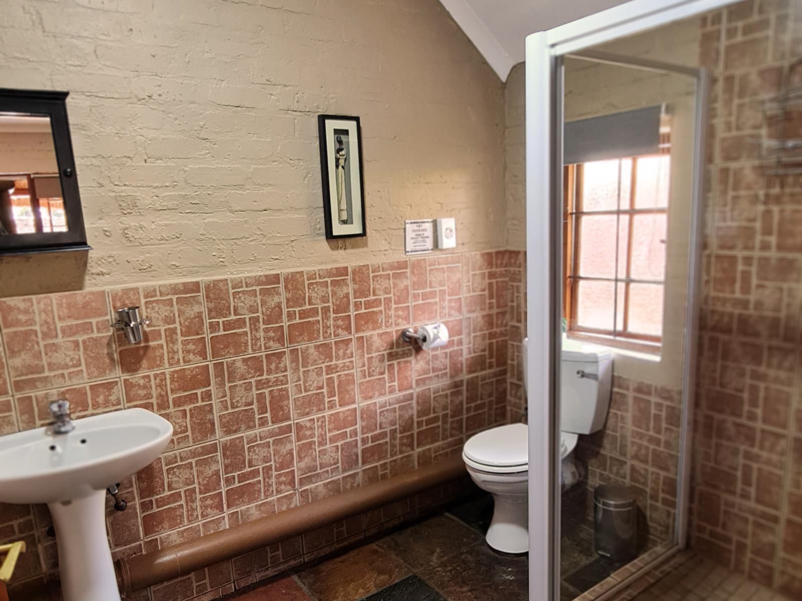 Klein Bosveld Guesthouse Die Heuwel Witbank Emalahleni Mpumalanga South Africa Bathroom, Brick Texture, Texture