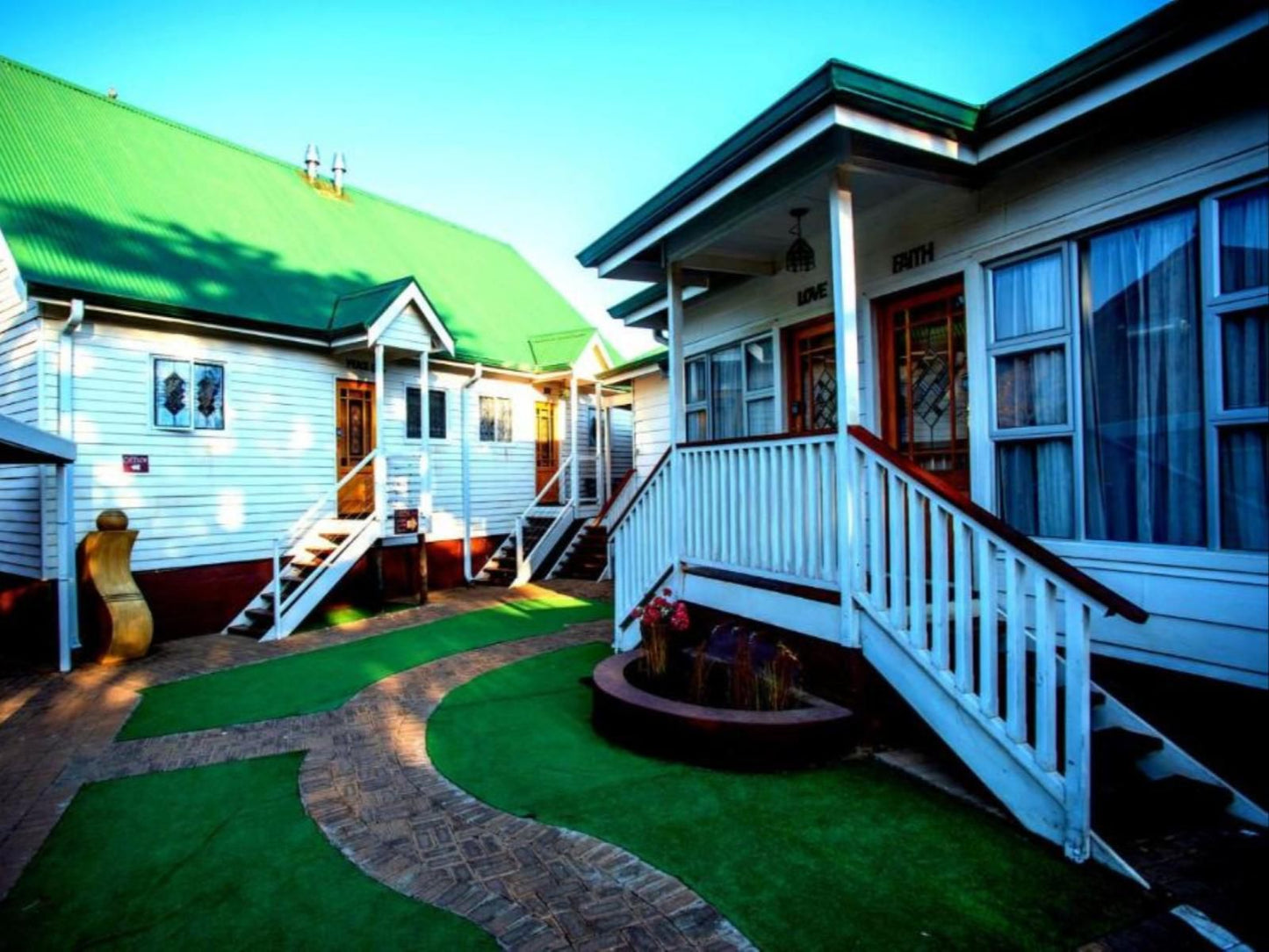 Knock Out View Clarens, Colorful, House, Building, Architecture