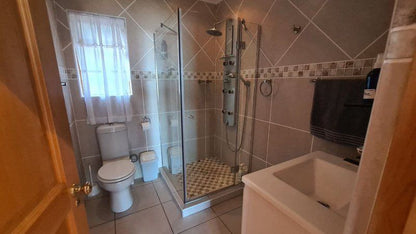 Knysna 28 Heuwelkruin Knysna Western Cape South Africa Bathroom