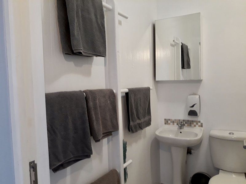 Knysna Pocket Breaks Unit 5 Knysna Central Knysna Western Cape South Africa Colorless, Bathroom