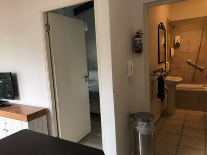 Knysna Pocket Breaks Unit 19 Knysna Central Knysna Western Cape South Africa Bathroom