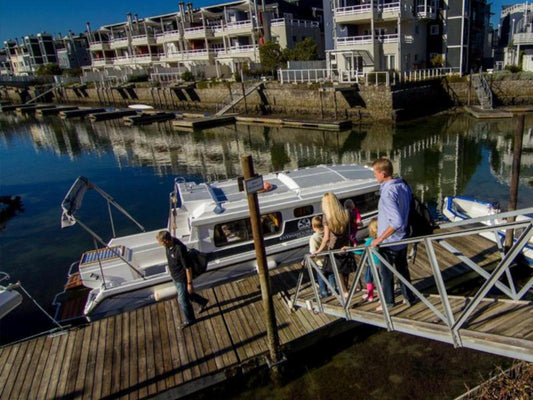 Barely-A-Wake @ Knysna Houseboats