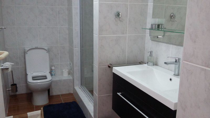 Knysna Laguna Grove Apartment 47 Knysna Central Knysna Western Cape South Africa Unsaturated, Bathroom