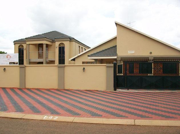 House, Building, Architecture, Ko-Iketla Guesthouse, Akasia, Pretoria (Tshwane)