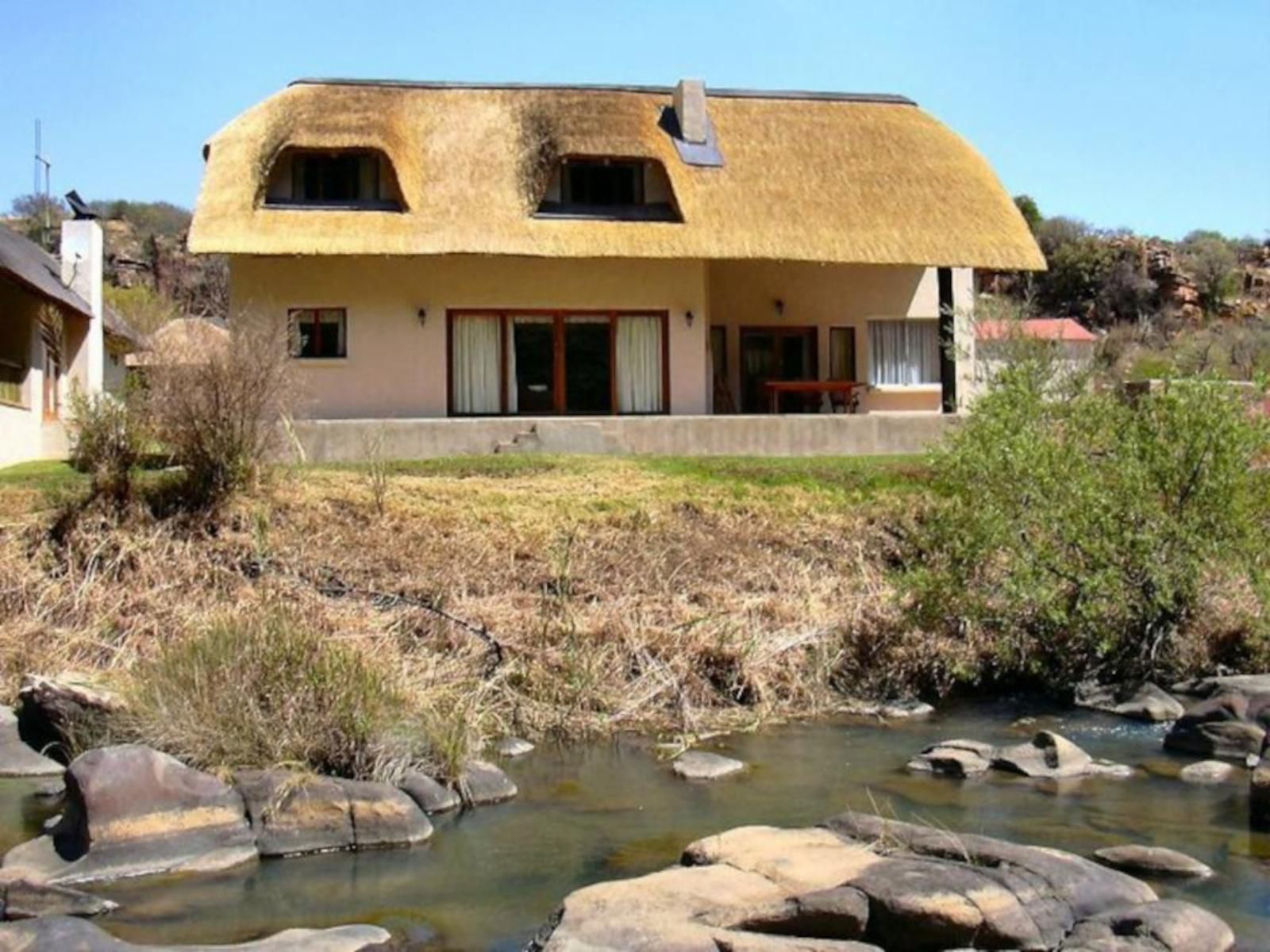 Komati Gorge Lodge, Leopard Suites, Building, Architecture, House