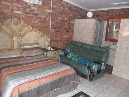 Koos Se Tonteldoos Mokopane Potgietersrus Limpopo Province South Africa Bedroom