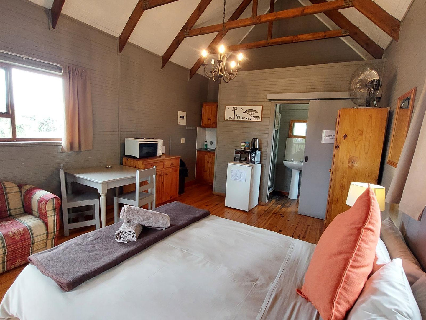 Nyala Cabin - Self-Catering @ Kragga Kamma Game Park