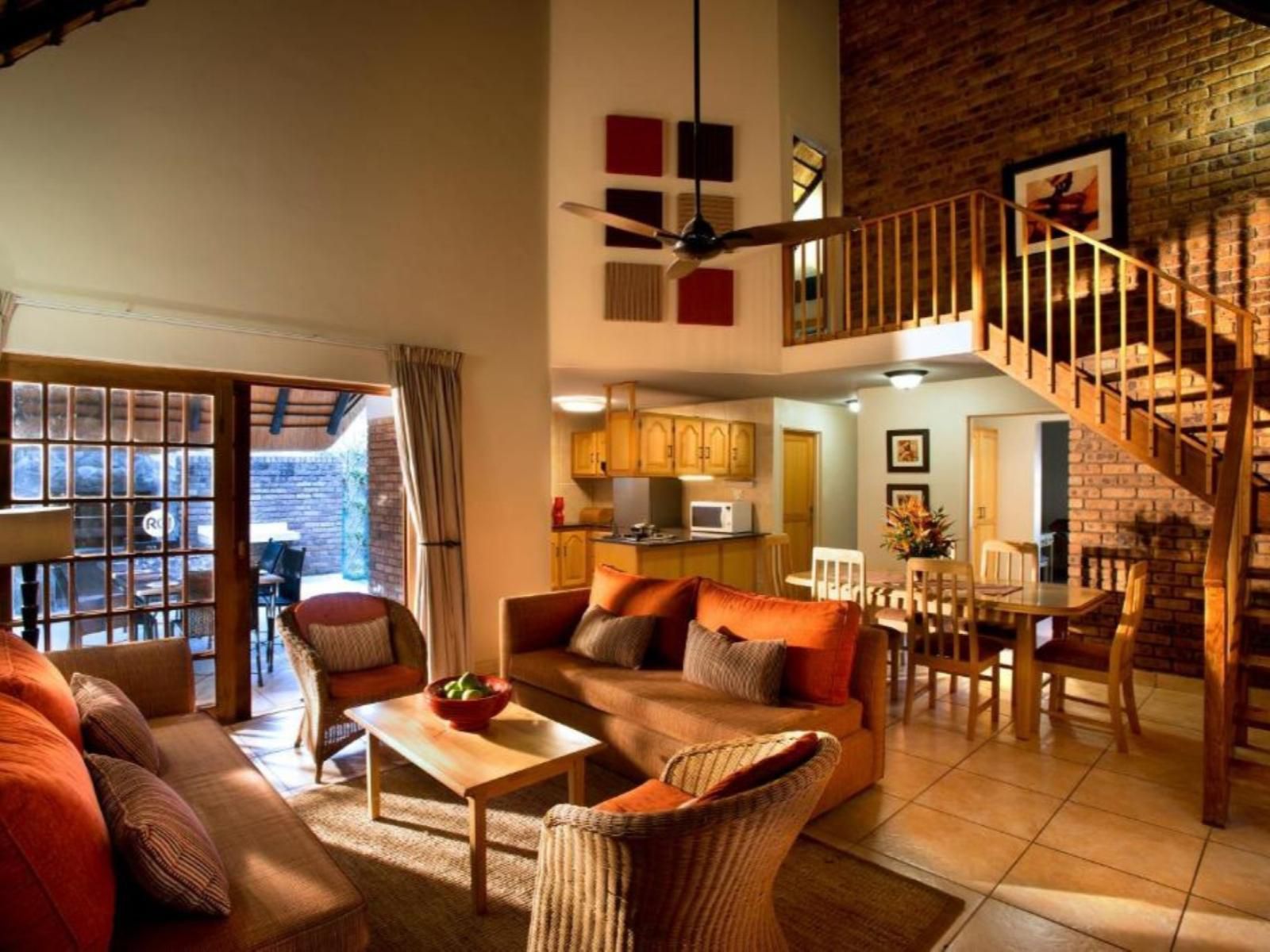 Kruger Park Lodge, Colorful, Living Room