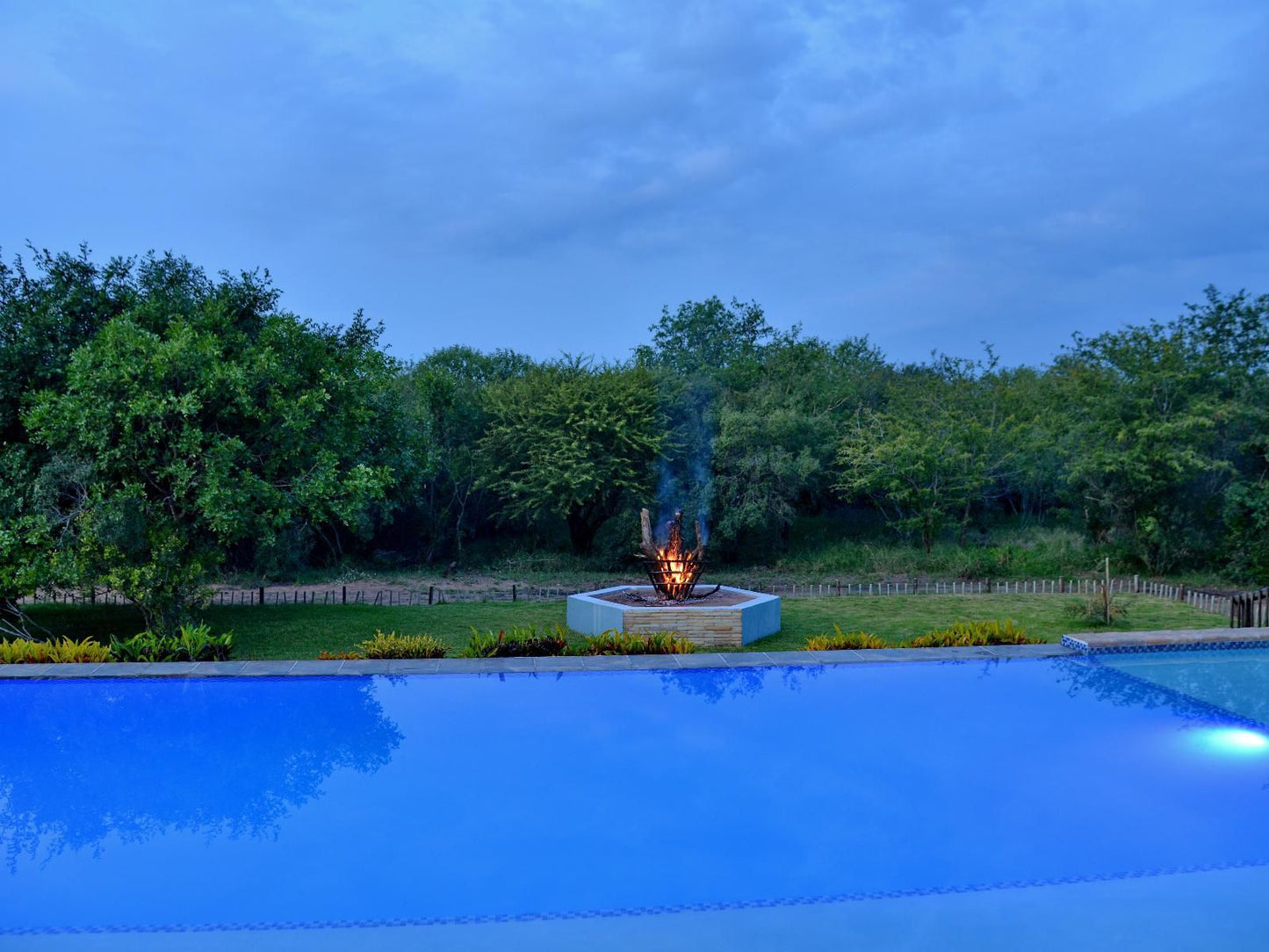 Kruger Safari Lodge, Colorful, Swimming Pool