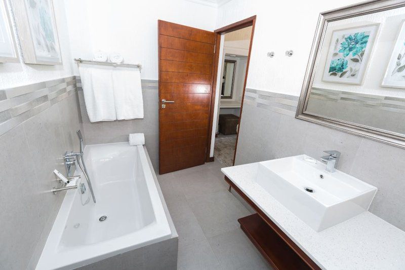 Kruger Park Lodge Unit No 610B Hazyview Mpumalanga South Africa Bathroom