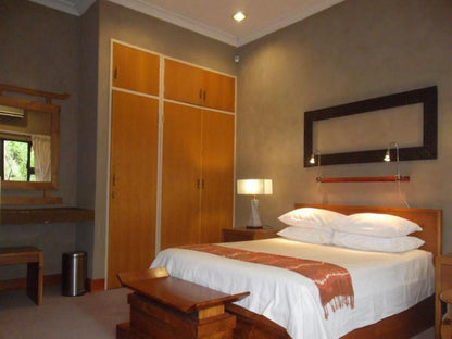 Ku De Ta B&B, Double room with bath and shower. 1