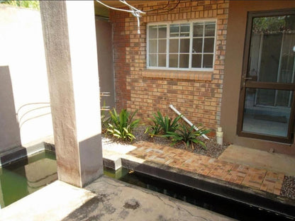 Kudeta B And B White River Mpumalanga South Africa House, Building, Architecture, Brick Texture, Texture, Garden, Nature, Plant