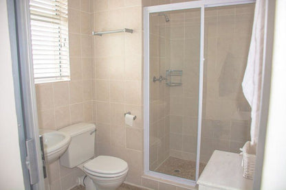 Kumoya Bloubergstrand Blouberg Western Cape South Africa Bathroom