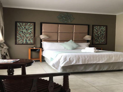 Kutu Lodge, Double Rooms, Bedroom