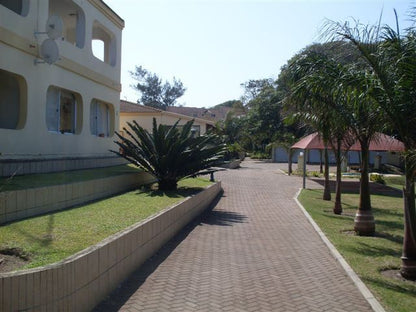 Kwabiela Lawrence Rocks Margate Kwazulu Natal South Africa House, Building, Architecture, Palm Tree, Plant, Nature, Wood