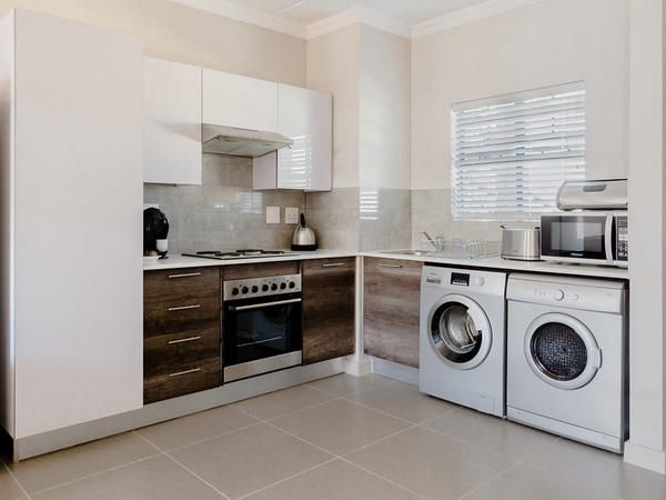 Kyalami Creek Luxury Apartments Kyalami Johannesburg Gauteng South Africa Unsaturated, Kitchen