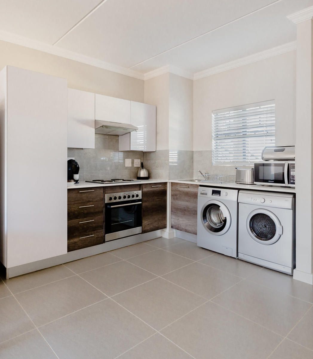 Kyalami Creek Luxury Apartments Kyalami Johannesburg Gauteng South Africa Unsaturated, Kitchen