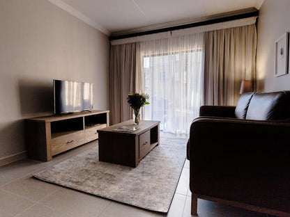 One Bedroom Apartment @ Kyalami Creek Luxury Apartments