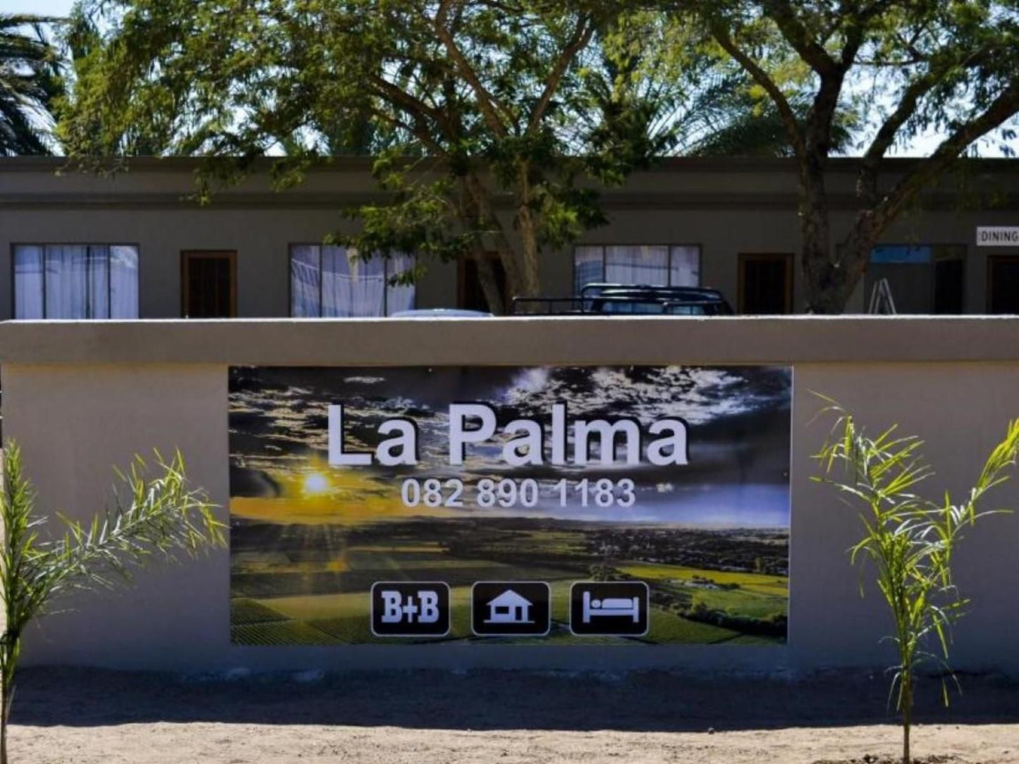 La Palma Lodge, House, Building, Architecture, Palm Tree, Plant, Nature, Wood, Sign