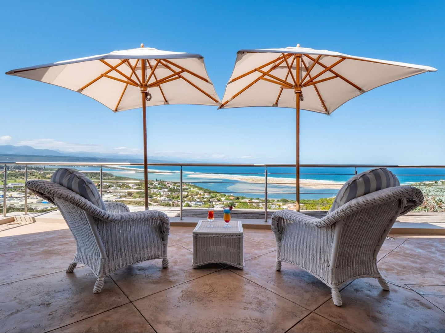 La Vista Lodge, Beach, Nature, Sand