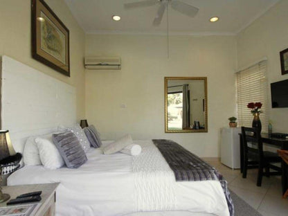 ROOM 3 - LUXURY SUITE @ La Dolce Vita Guest House