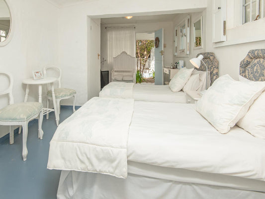 Small Twin Room @ Lady Grace (The)