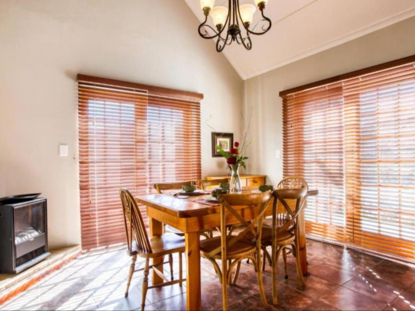 Lady Grey Walk Cottage Mcgregor Western Cape South Africa Living Room