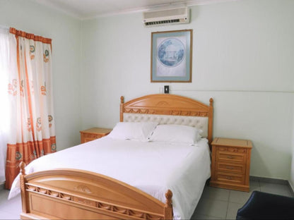 Ladysmith Motel, Standard Double Rooms, Bedroom