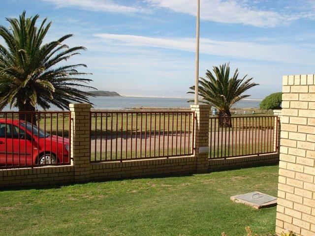 Lagune View Paradise Beach Jeffreys Bay Eastern Cape South Africa Complementary Colors, Beach, Nature, Sand, Gate, Architecture, Palm Tree, Plant, Wood, Framing, Car, Vehicle