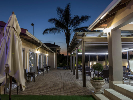 Lakeview Boutique Hotel & Conference Centre, House, Building, Architecture, Palm Tree, Plant, Nature, Wood