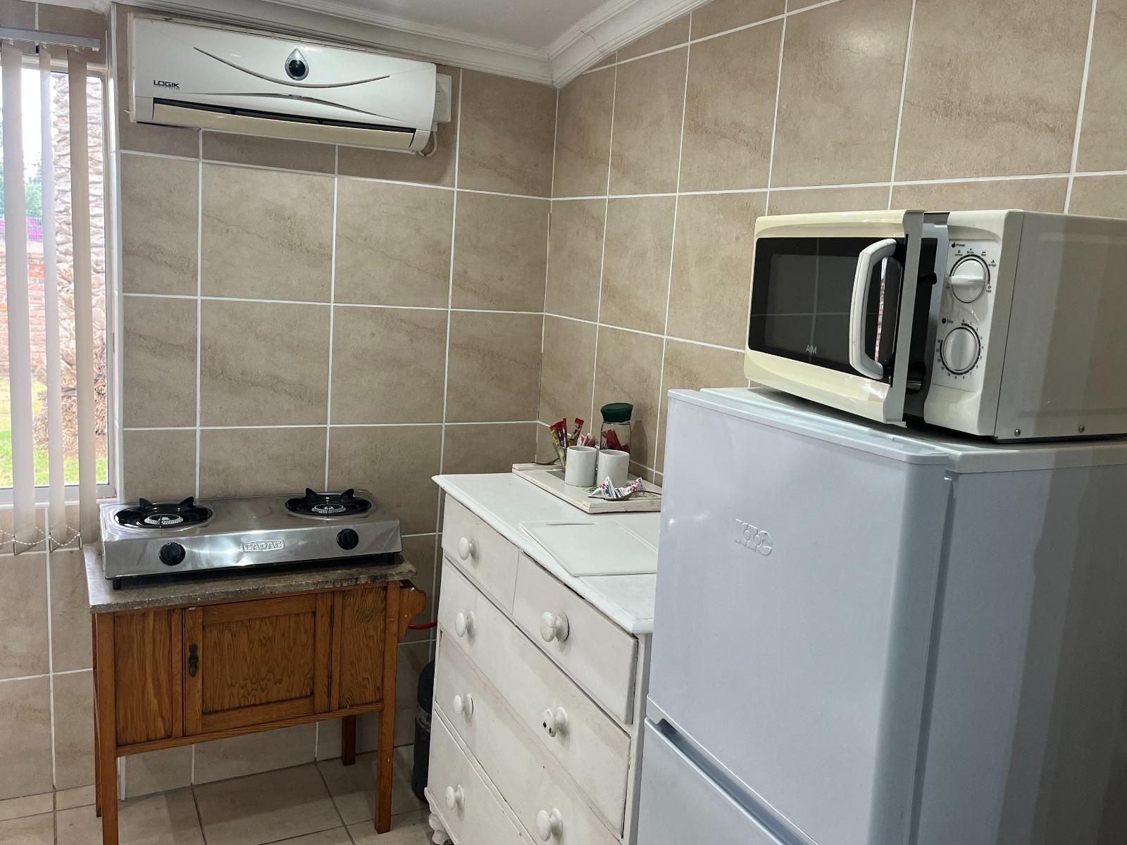 Lalalapa Guesthouse Sunland Eastern Cape South Africa Unsaturated, Kitchen