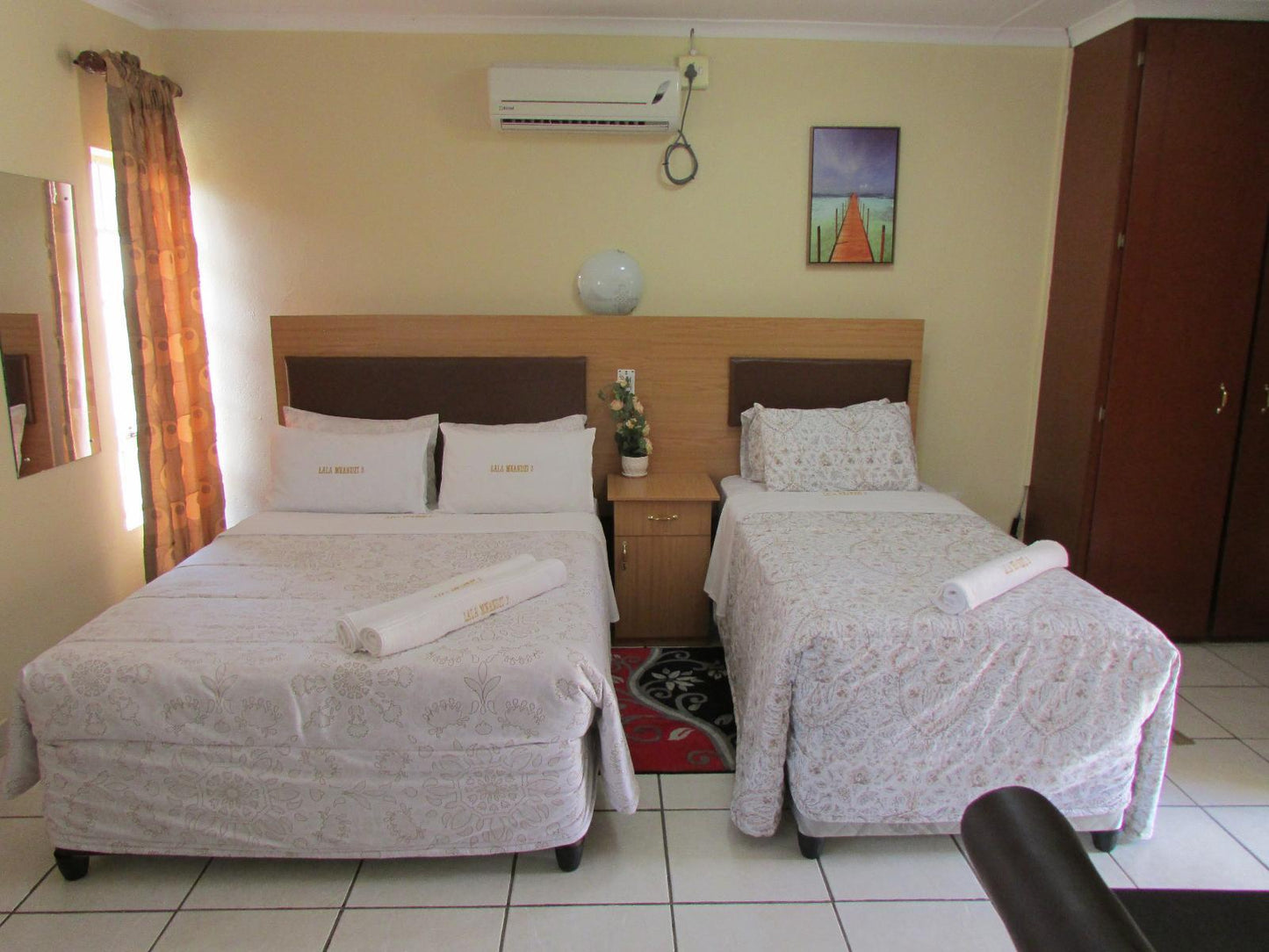 Self catering room @ Lalamnandzi2 Guesthouse