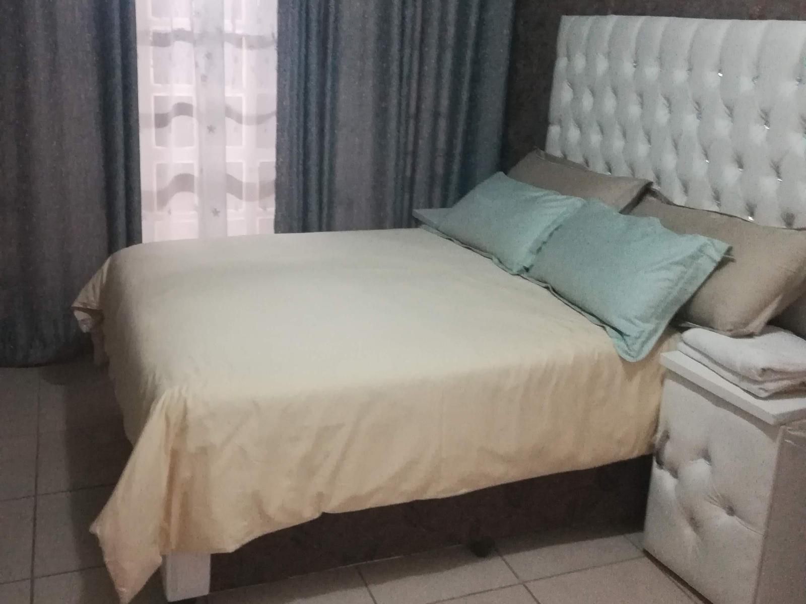 Lalela House Ormonde Johannesburg Gauteng South Africa Unsaturated, Bedroom