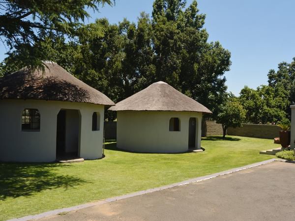 Lallapanzi Country Stay Ermelo Mpumalanga South Africa House, Building, Architecture