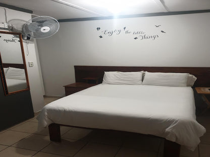 Room 5 @ Liam Travel Inn -.