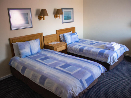 Standard Twin Room @ Lamberts Bay Hotel