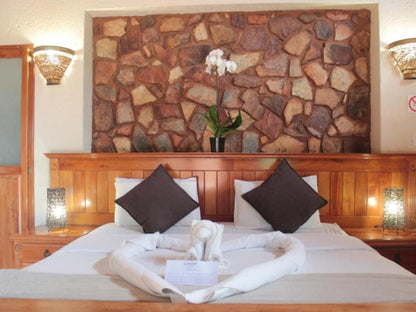 La Montagne Guest Lodge Broederstroom Hartbeespoort North West Province South Africa Bedroom