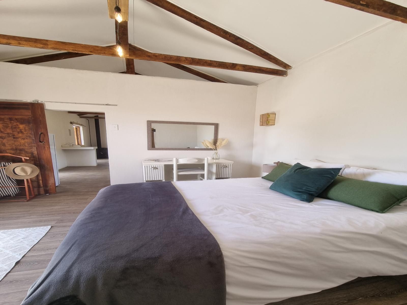 Langdam Guest Farm, Guinea Fowl Cottage, Bedroom