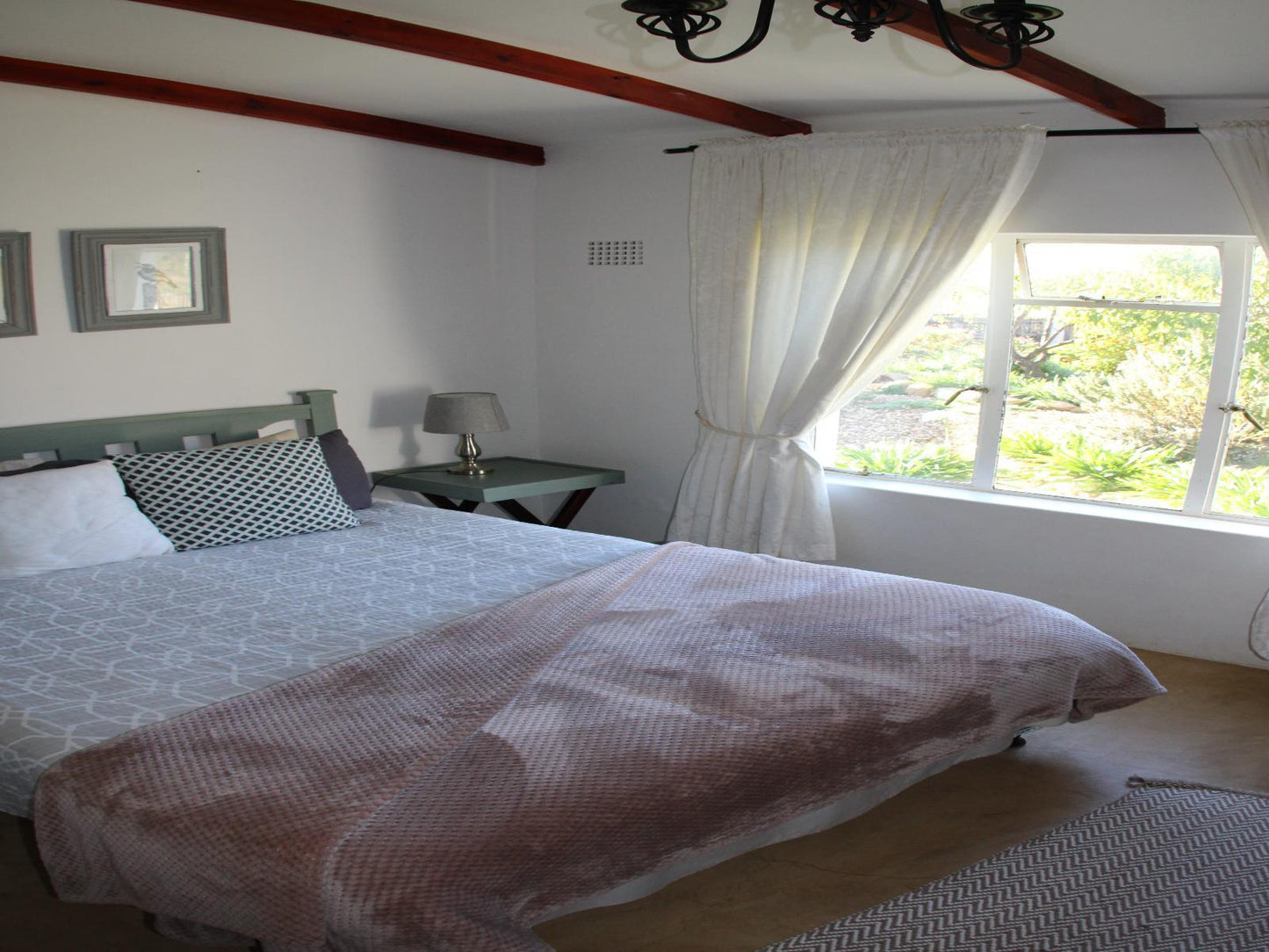 Almond Suite Double room self-catering @ Langdam In Koo Guest Farm And Camping