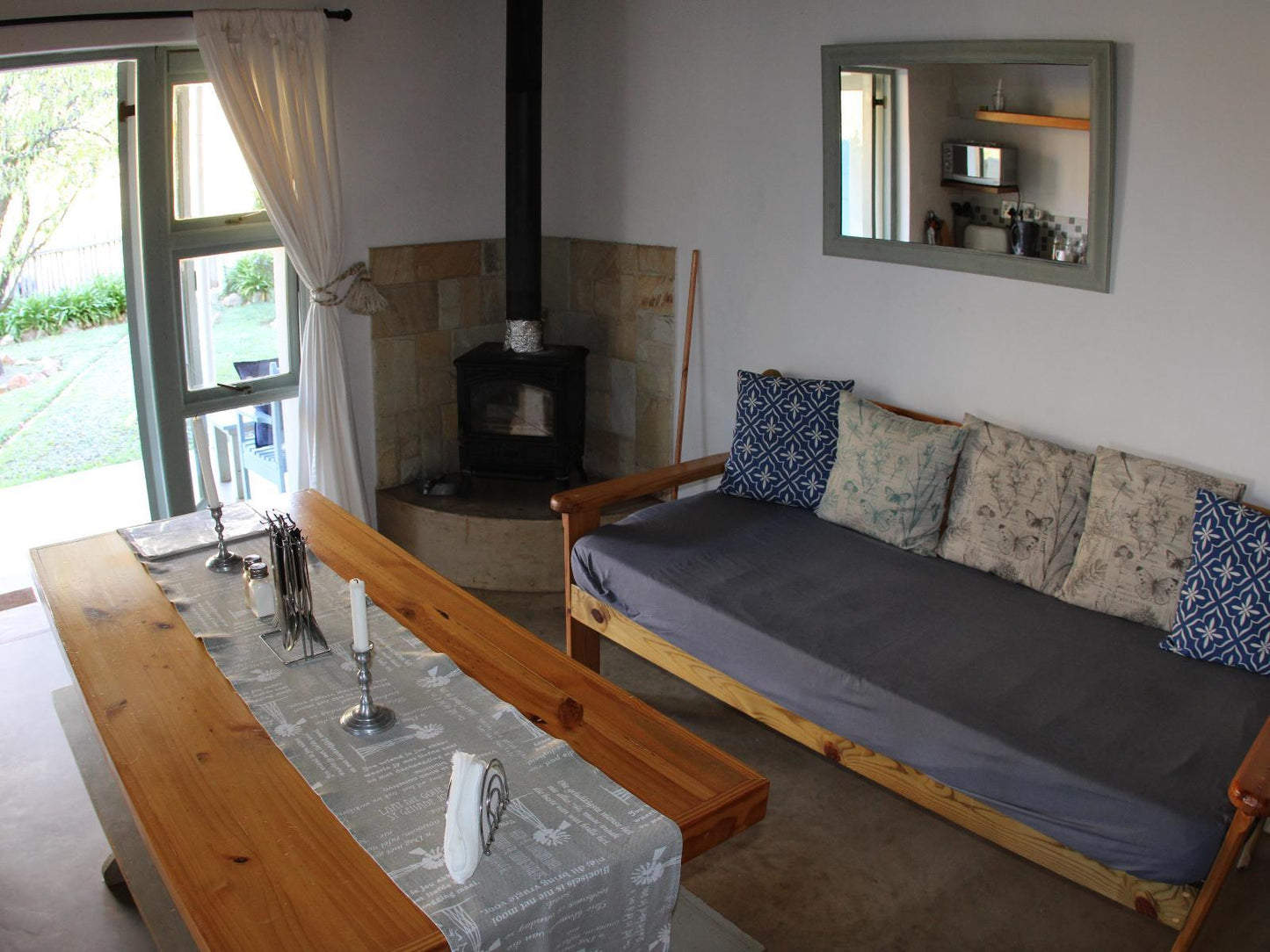 Almond Suite Double room self-catering @ Langdam In Koo Guest Farm And Camping