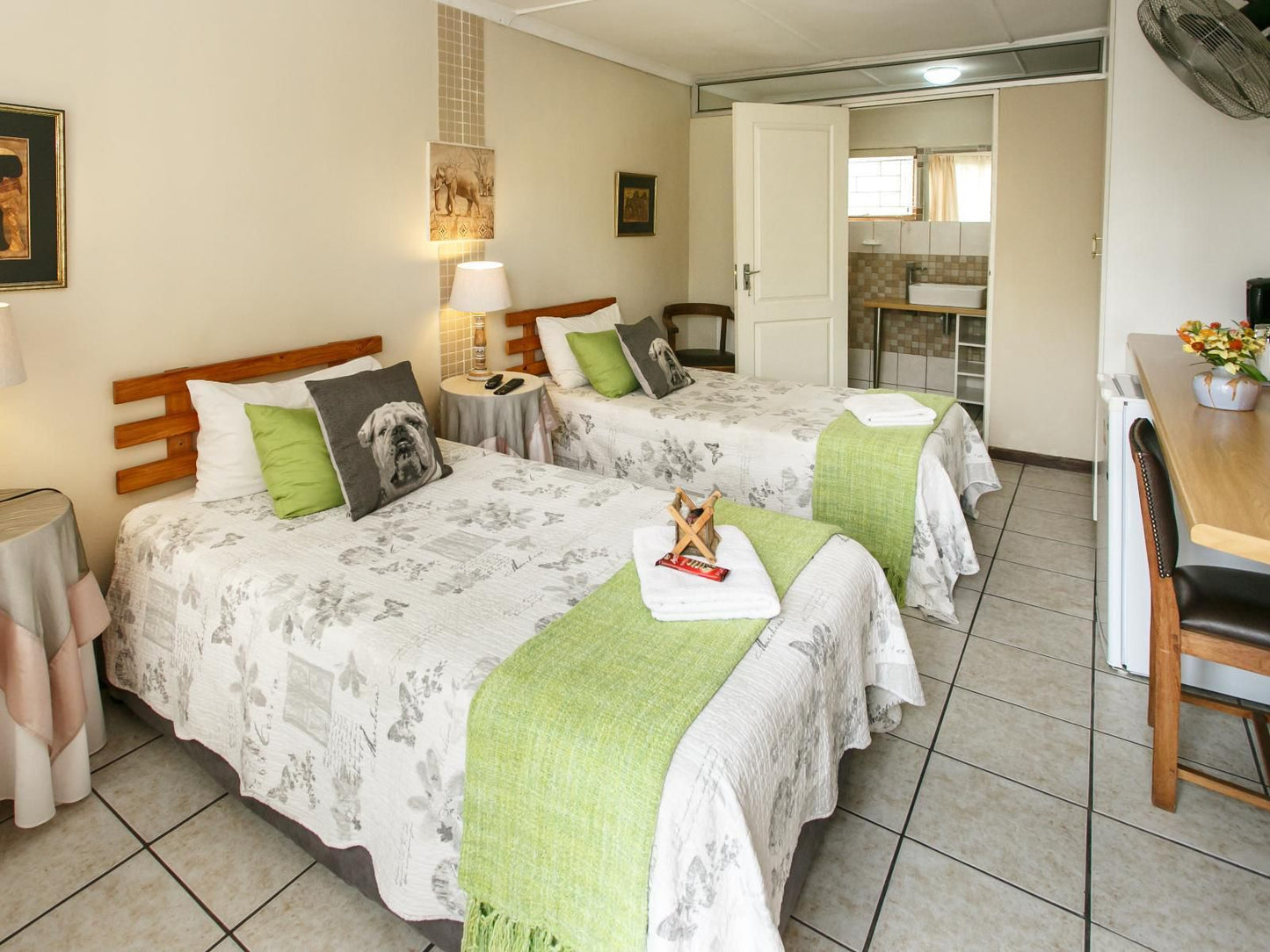 Langenhoven Bandb Oudtshoorn Western Cape South Africa Bedroom