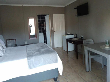 Executive Rooms @ Lapaleholo Guest House